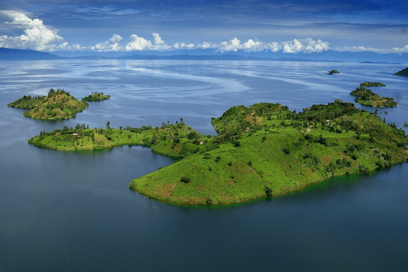 Explore Rwanda’s Excursion Twin Lakes Ruhondo & Burera on a scenic boat ride, cultural visit, and nature walk.