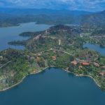 Complete guide to Lake Kivu Rwanda 2026 — beaches, islands, kayaking, boat trips, best hotels, Gisenyi, Kibuye, when to go and how to get there. Go Safaris Africa.